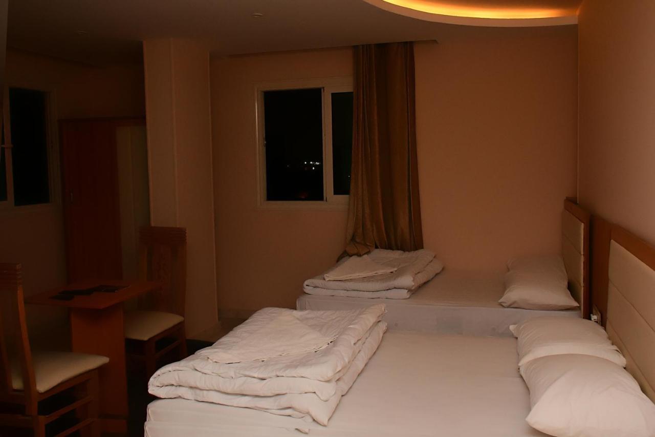 Grand Pyramids View Hotel 开罗 外观 照片