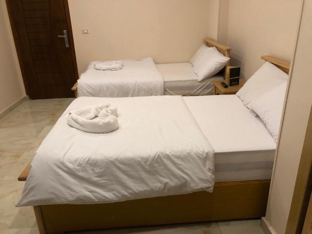 Grand Pyramids View Hotel 开罗 外观 照片